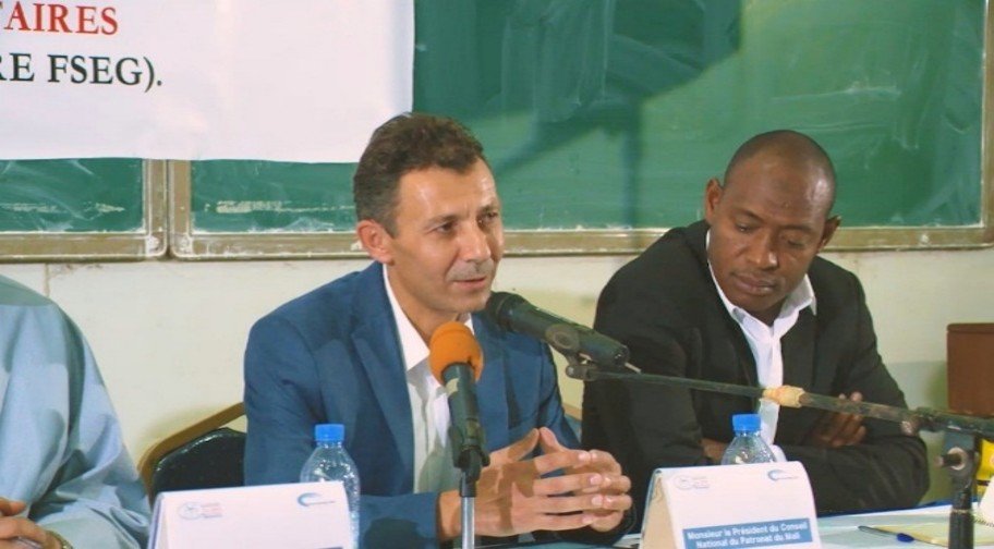 Conférence